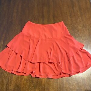 WHITE HOUSE BLACK MARKET Size 2  RED CORAL SOFT TIERED FLIRTY SKIRT